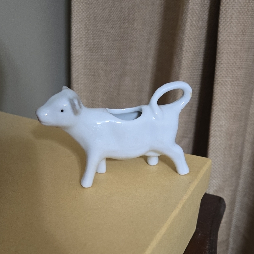 White Ceramic Mini Cow Creamer 4.5 x 3 Inches